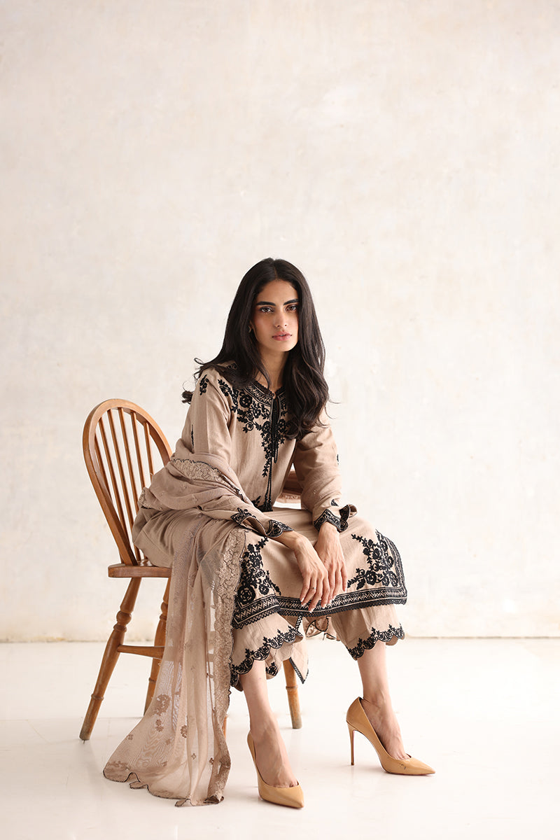 Sana Abbas | Luxury Pret | Emira - Riwayat-e-Khas