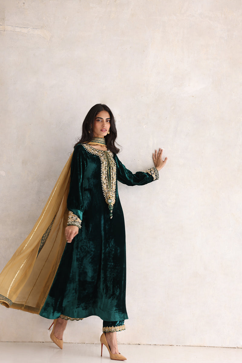Sana Abbas | Luxury Pret | Esra - Riwayat-e-Khas