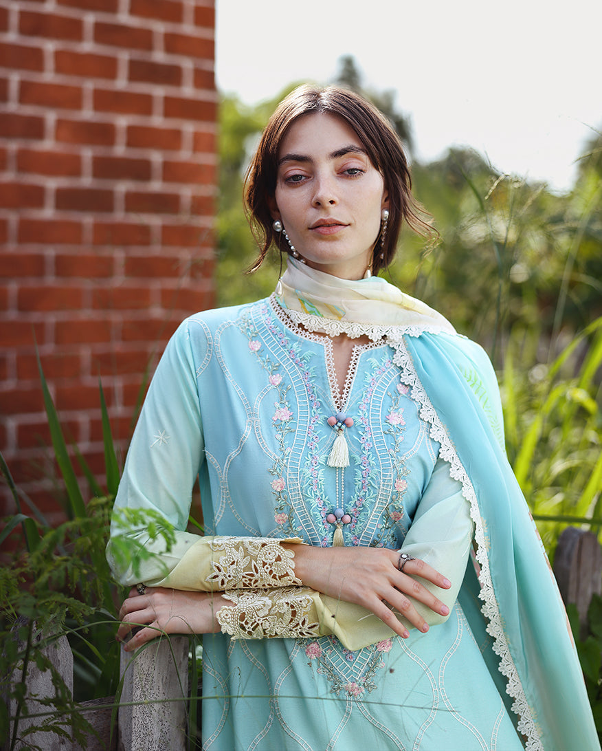 Mushq | Solace | Ombre Chikankari | Ethereal Pause