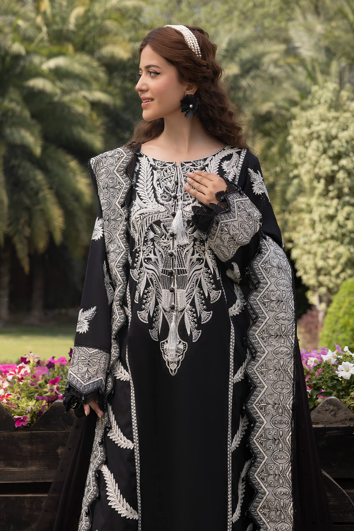 Raeesa Premium | Ferya Lawn | Noor E Fajar | Ferya | FD-07 - House Of Anaya