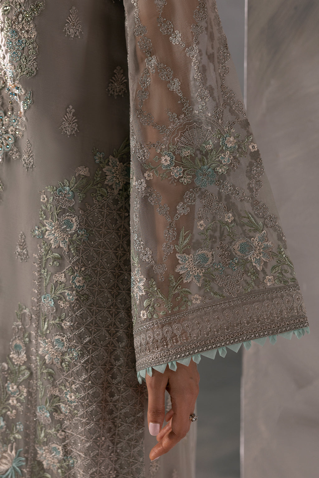 Flossie | Laconic Formals | FE - 908 - House Of Hania