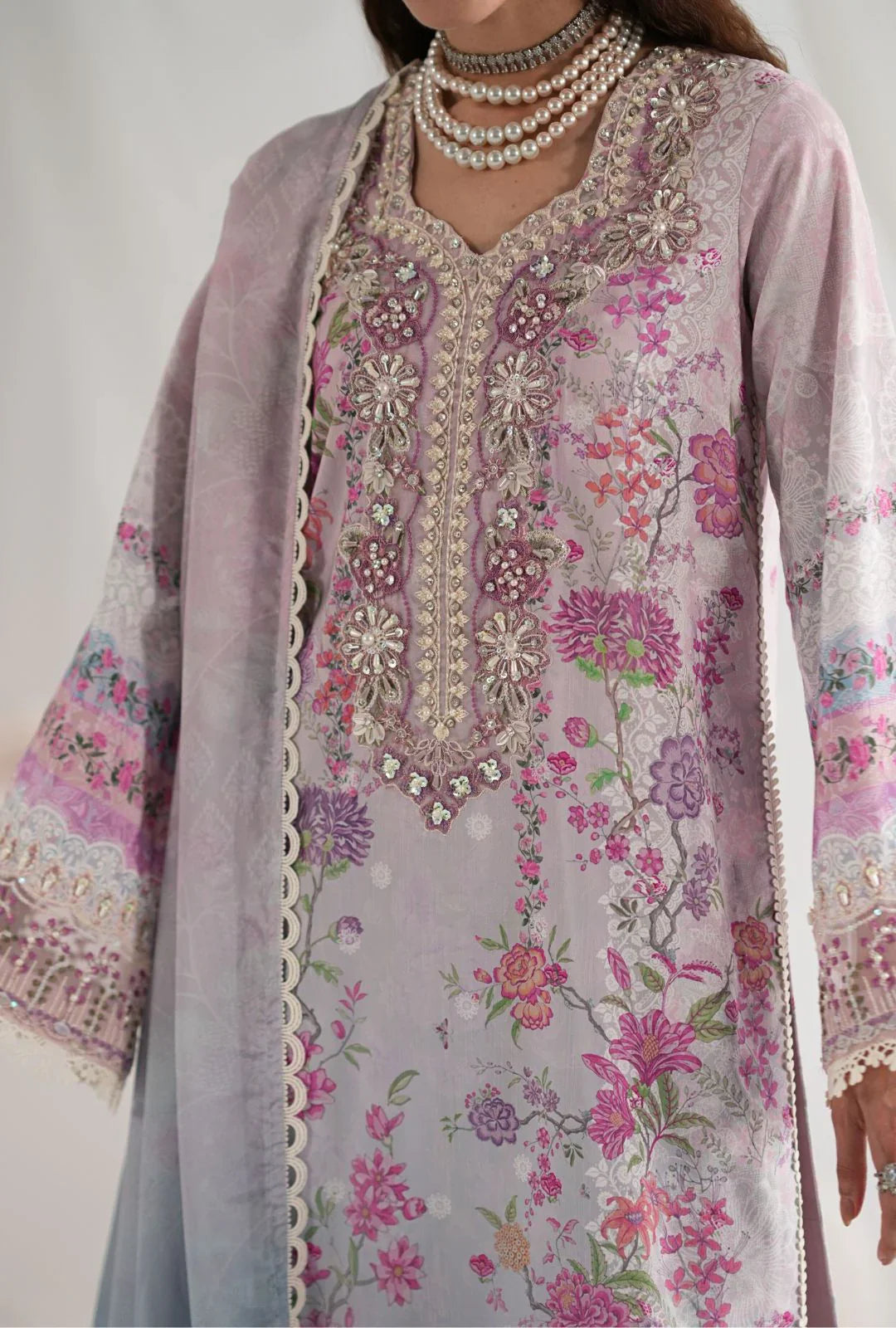 AJR couture | Garden Whisper | FLORIS