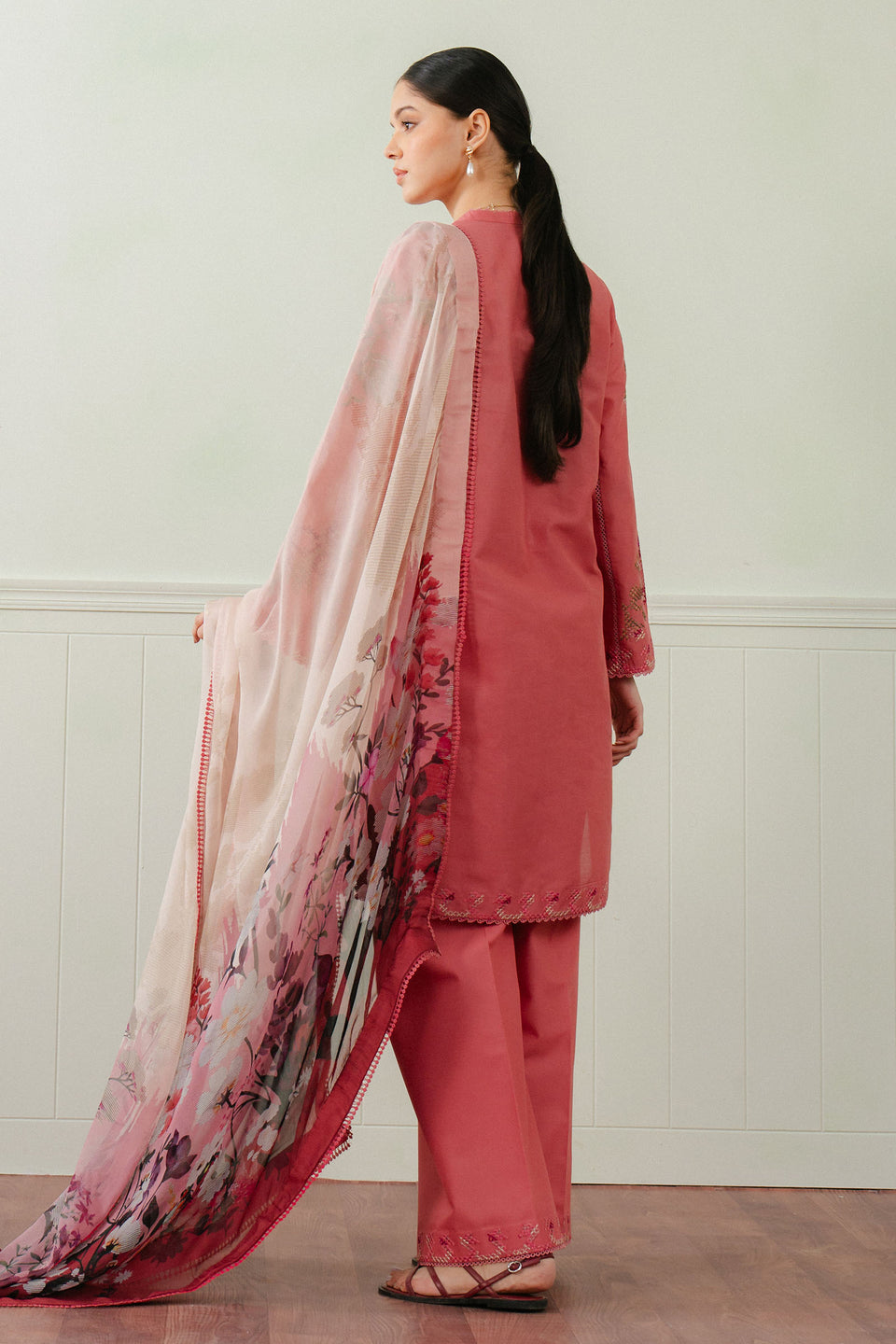 Zara Shahjahan | Coco Lawn 25 | FREYA-4A - Riwayat-e-Khas