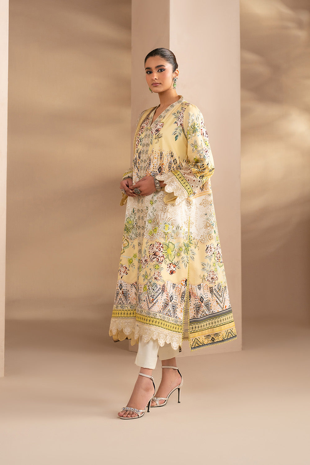 Maryum N Maria | Luxury Stitched | VARANA - FWU6110