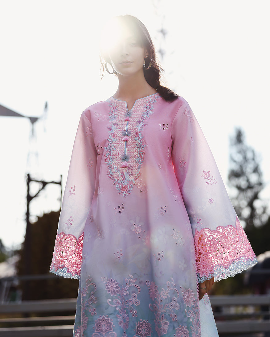 Mushq | Solace | Ombre Chikankari | Faint Blossom