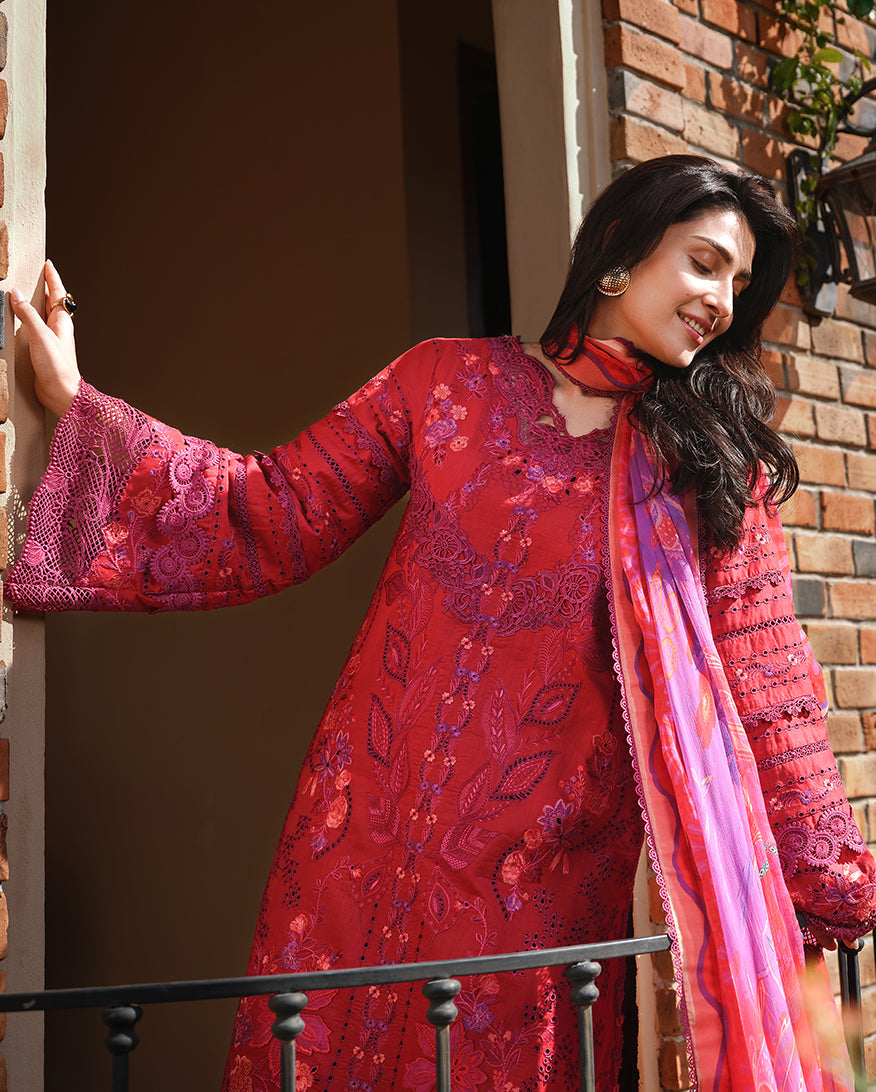 Mushq | Amoi Luxury Lawn | Falling Petals