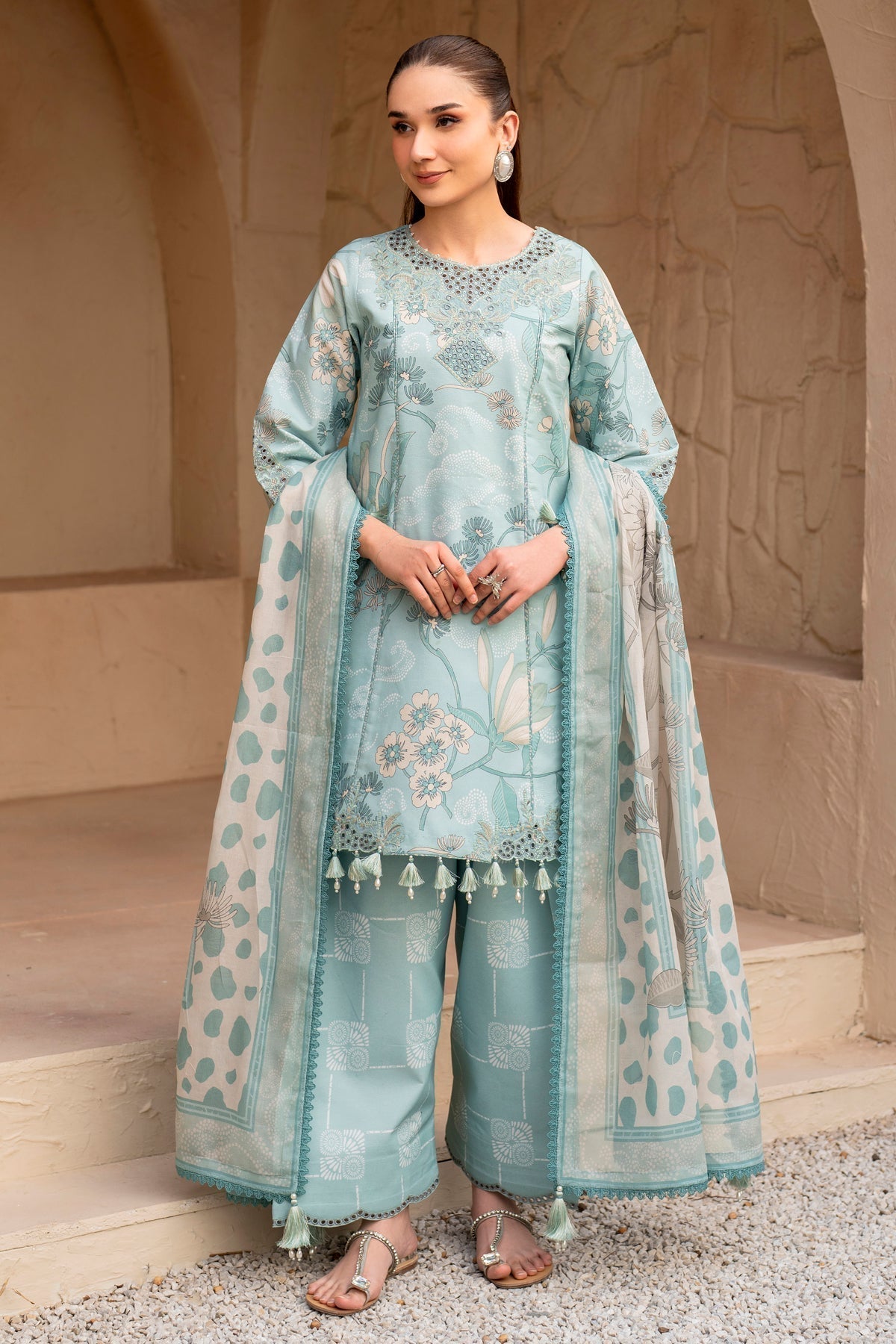 Alizeh | Levana Lawn | Fawn - Riwayat-e-Khas