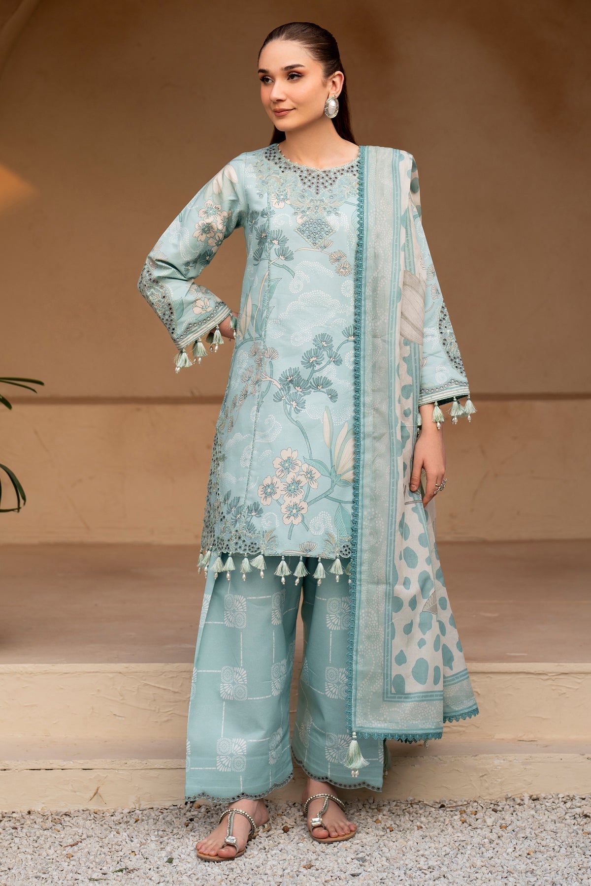 Alizeh | Levana Lawn | Fawn - Riwayat-e-Khas