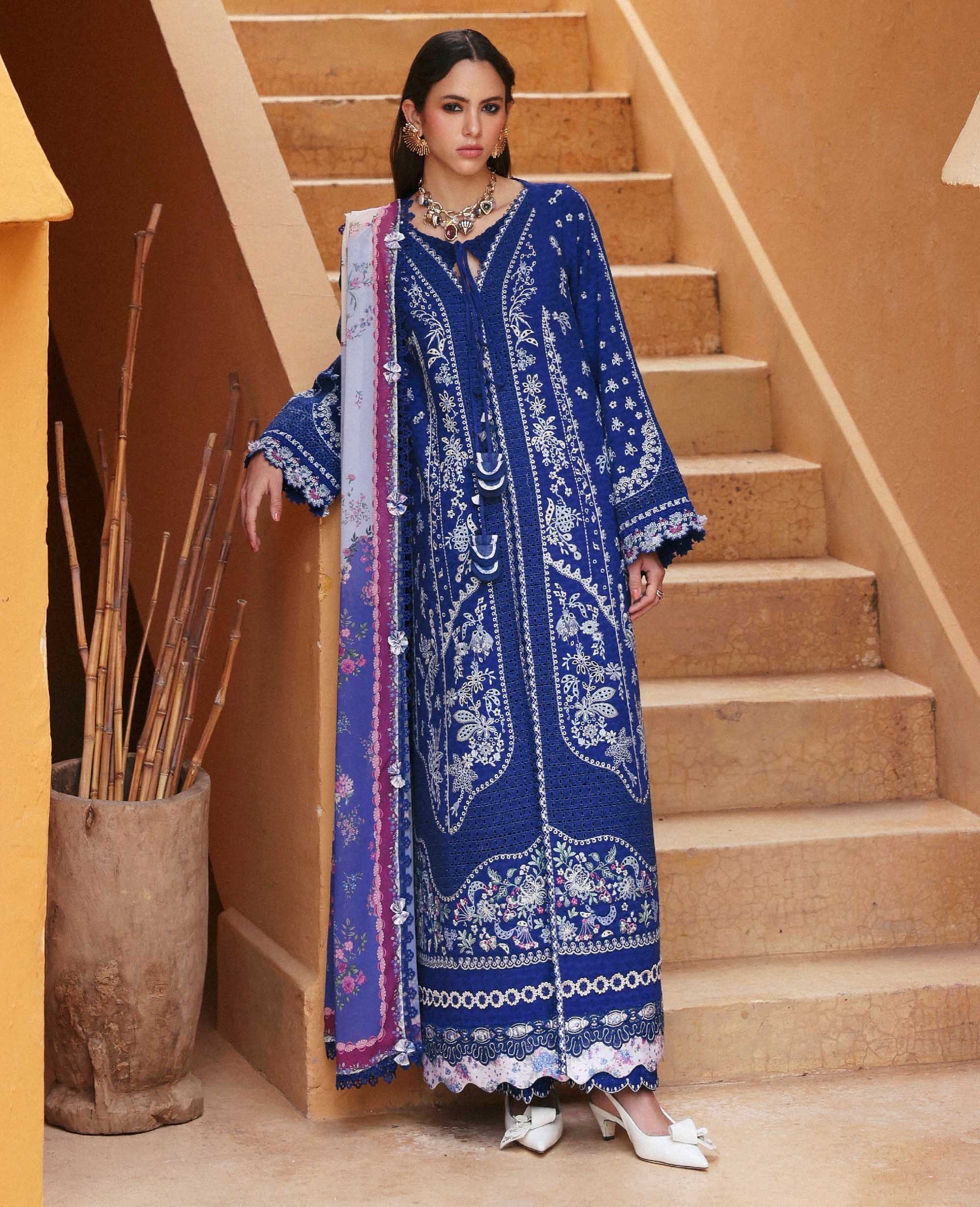 Republic Womenswear | Embroidered Pret 26 | Lumineuse