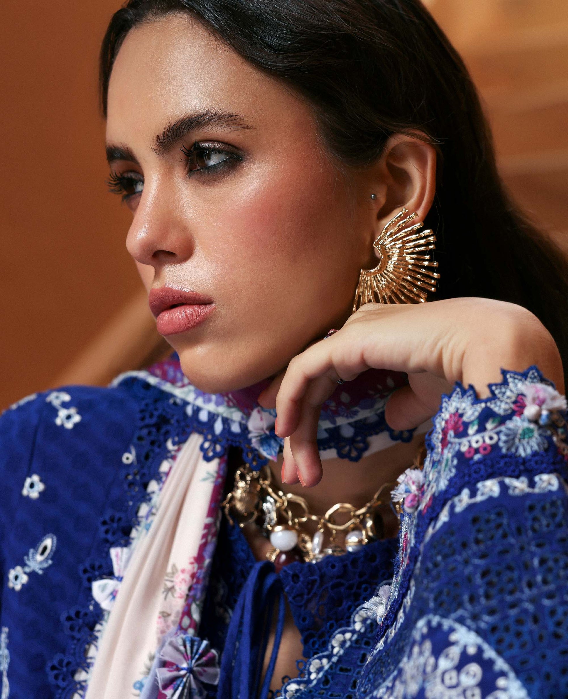 Republic Womenswear | Embroidered Pret 26 | Lumineuse