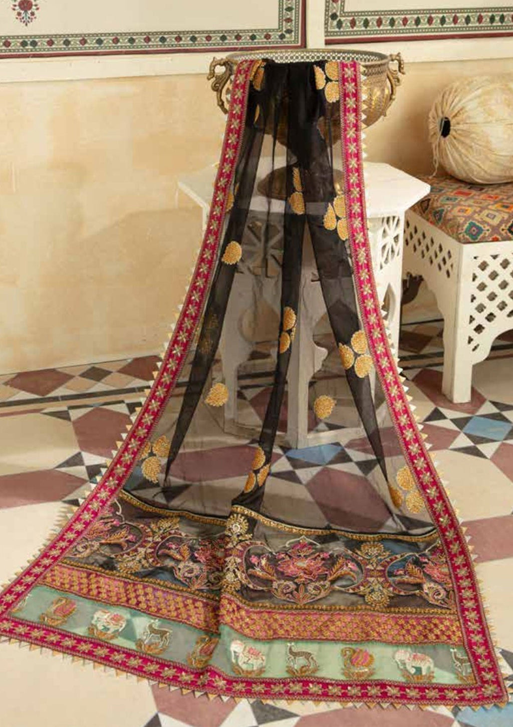 Maryam Hussain | Marwa Festive Collection | KAIYNAT - Riwayat-e-Khas