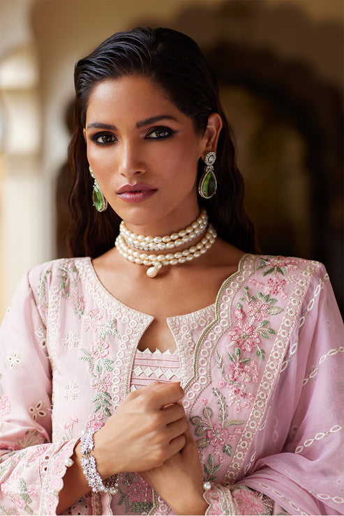 Gulaal | Luxury Lawn 25 | Magnolia - Riwayat-e-Khas
