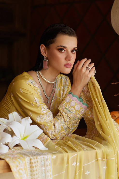 Gulaal | Luxury Lawn 25 | Iris - Riwayat-e-Khas