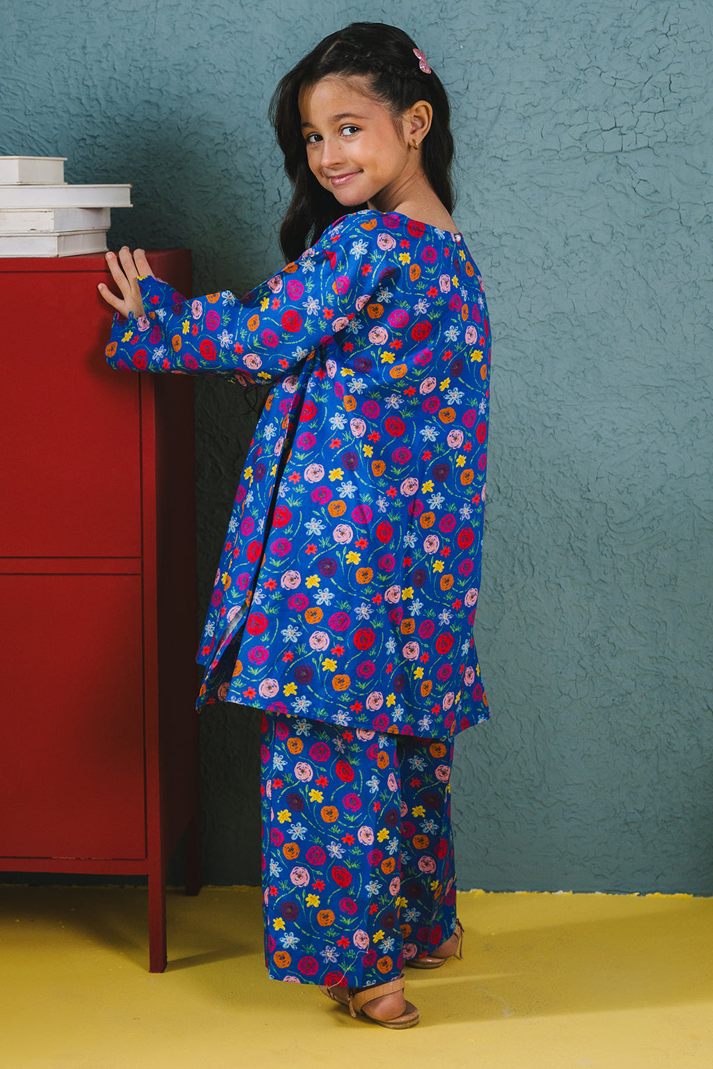 Zellbury Girls | 2 Piece Cambric | Kurta Trouser - 2660 - Libasekhas