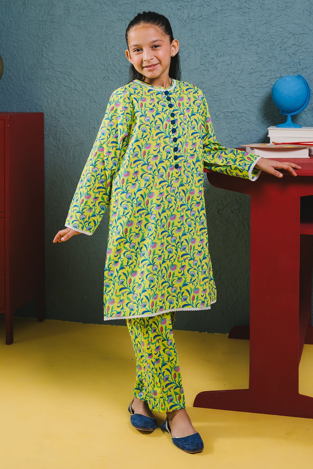 Zellbury Girls | 2 Piece Cambric | Kurta Trouser - 2679 - Libasekhas