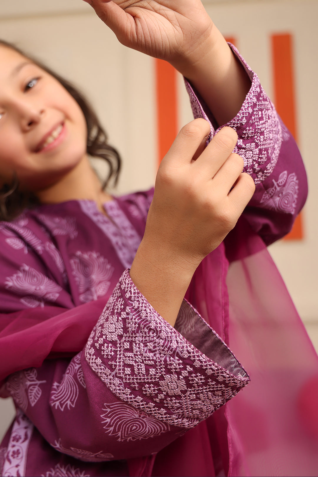 Zellbury Girls | 3 Piece Cambric | Embroidered Kurta Dupatta Trouser - 3664 - Libasekhas
