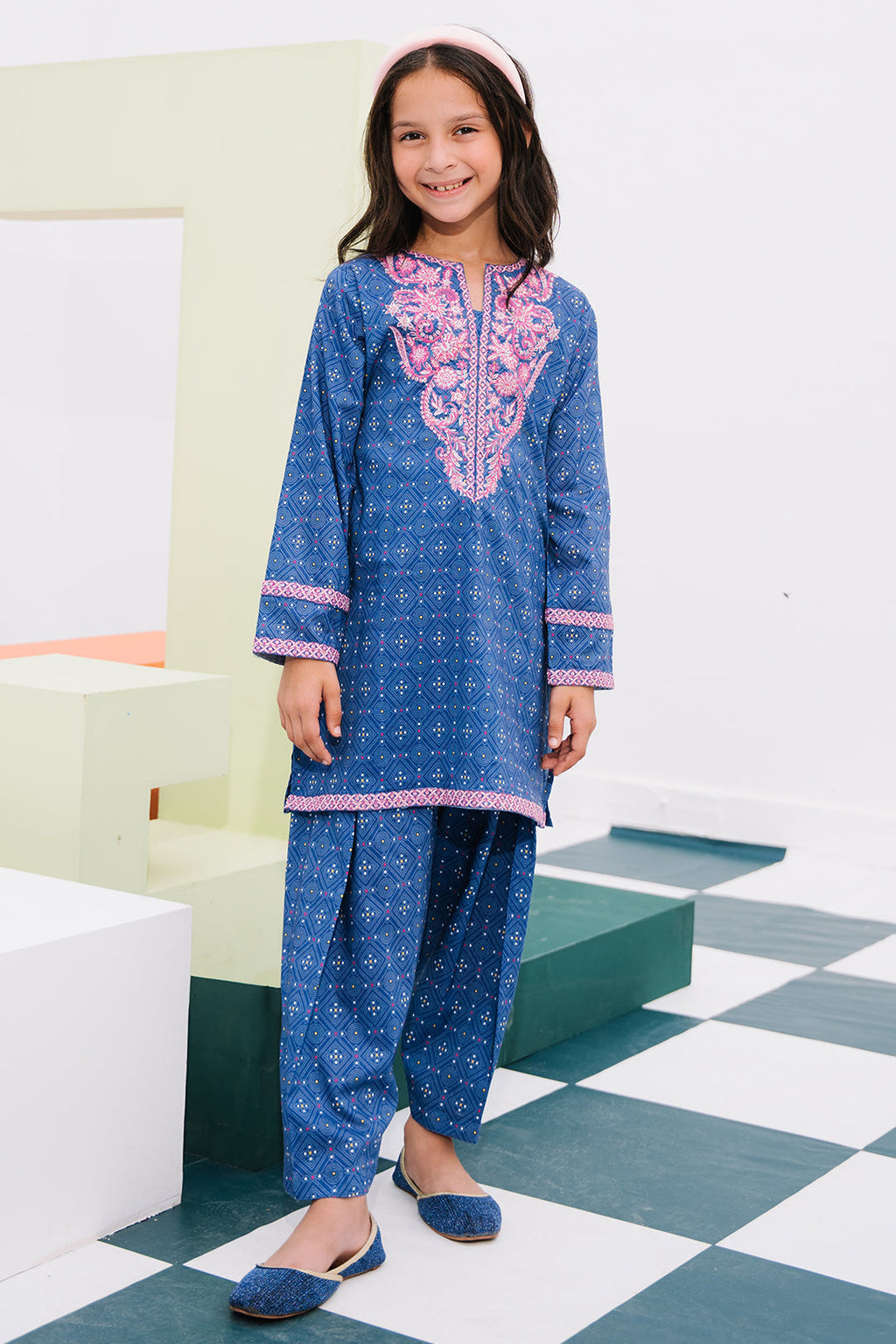 Zellbury Girls | 2 Piece Lawn | Embroidered Kurta Trouser - 2434 - Libasekhas