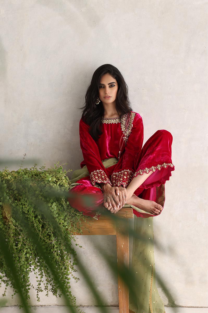 Sana Abbas | Velvet Formals | GULAAL - Riwayat-e-Khas