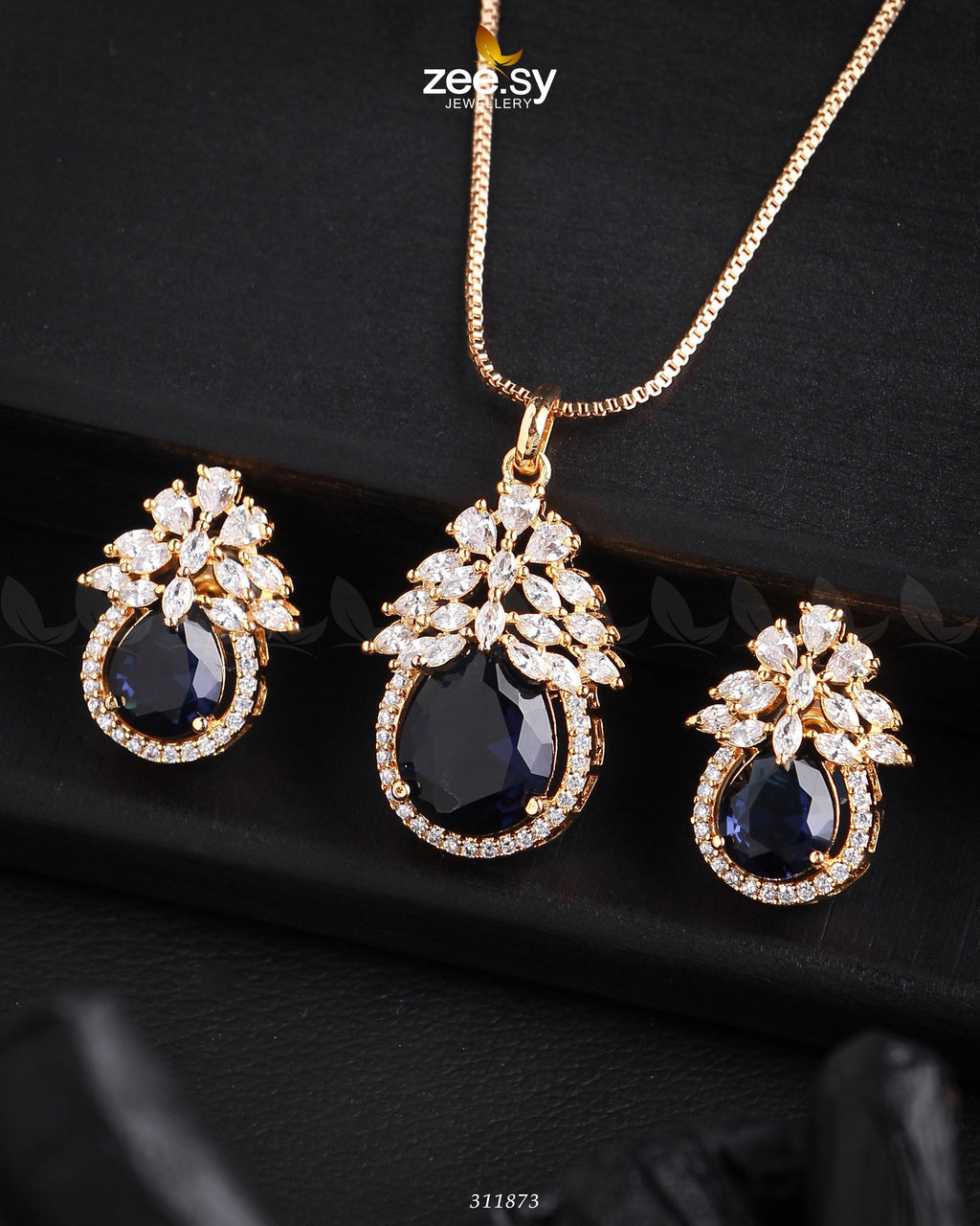 Zara's Pendant Set - Libasekhas