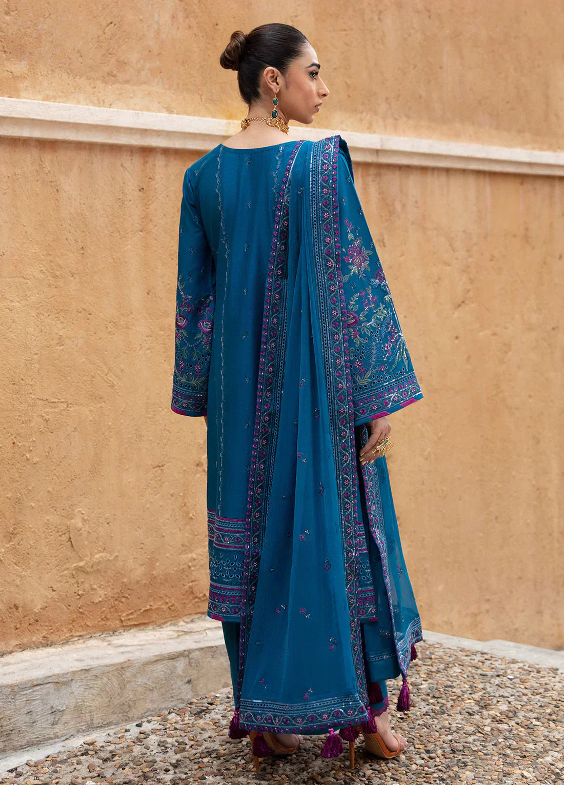 Gulaal | Luxury Lawn 24 | FELICIA (GL-LL-24V1-04) - House Of Anaya