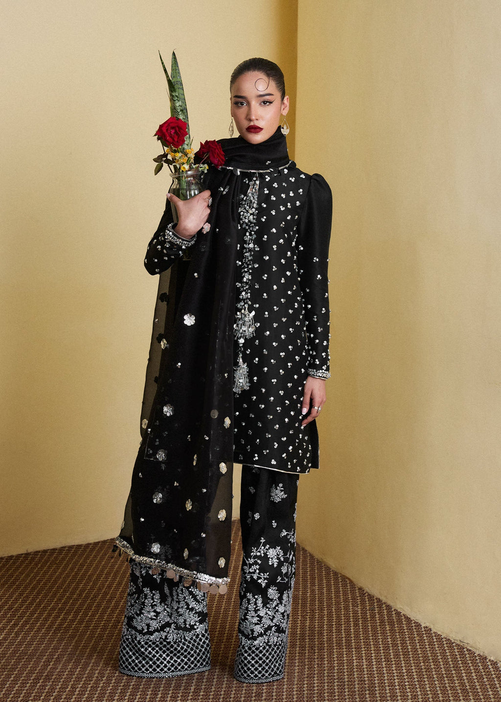 Hussain Rehar | SS Luxury Pret'25 | Kiara