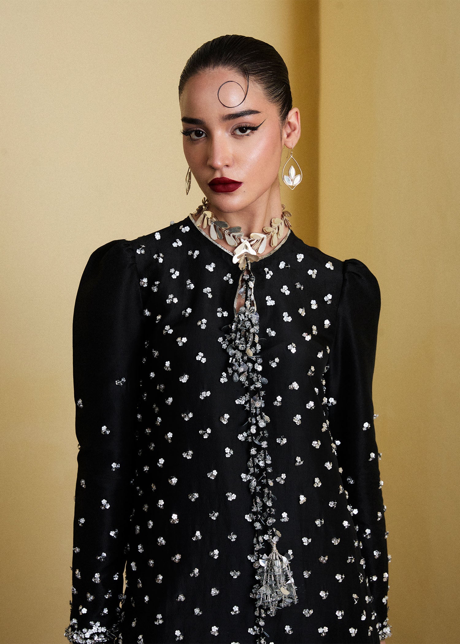 Hussain Rehar | SS Luxury Pret'25 | Kiara