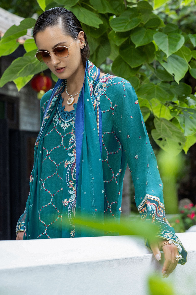 Mushq | Nuvera Raw Silk | Valene