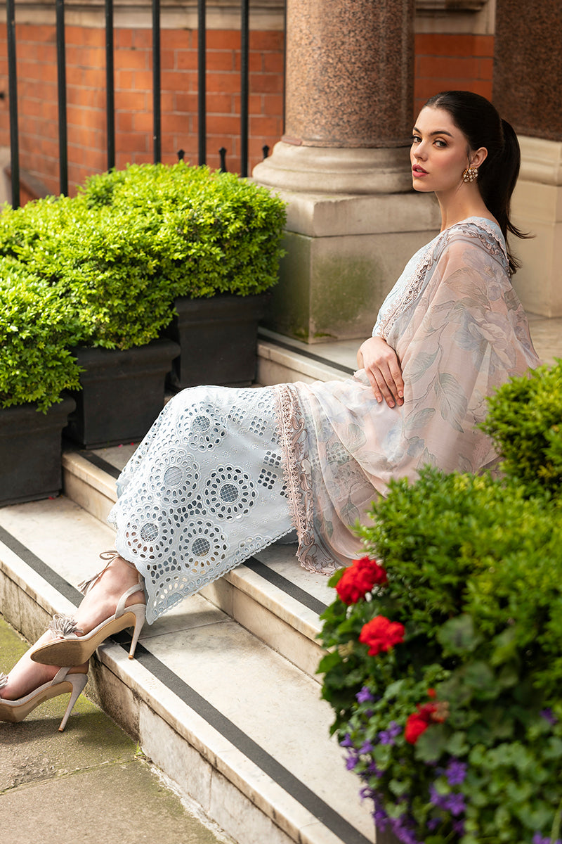 Mushq | Hemline Odyssey | NIGHTINGALE NOIR