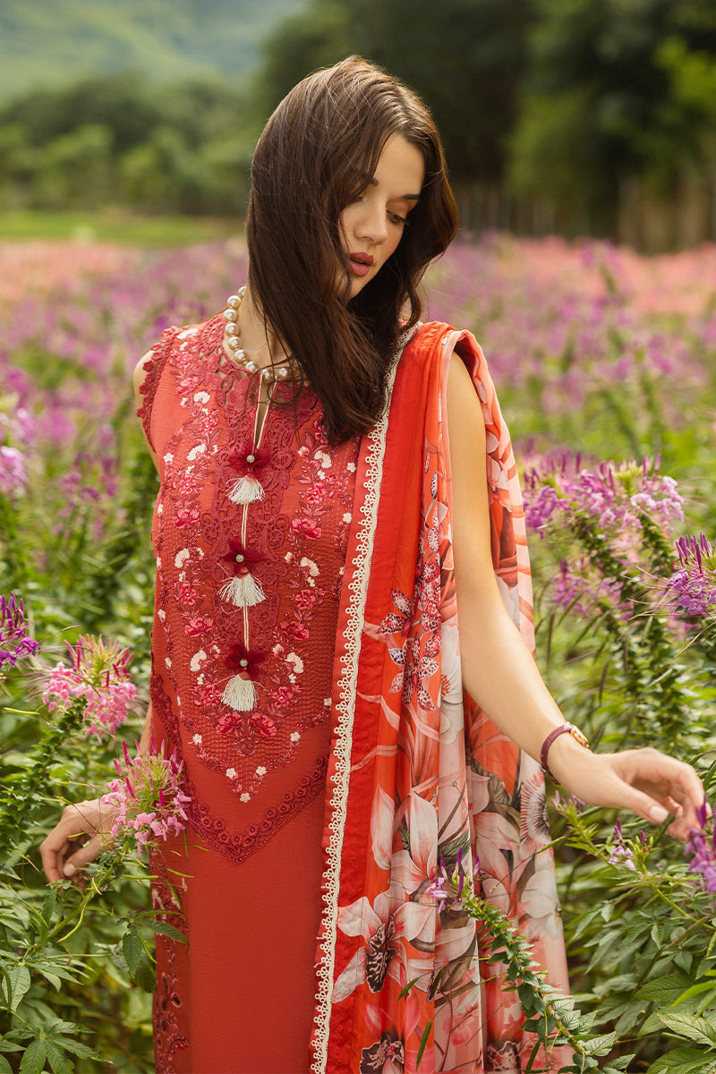 Mushq | Secret Garden Hemline 25 | Dewdrop Garden