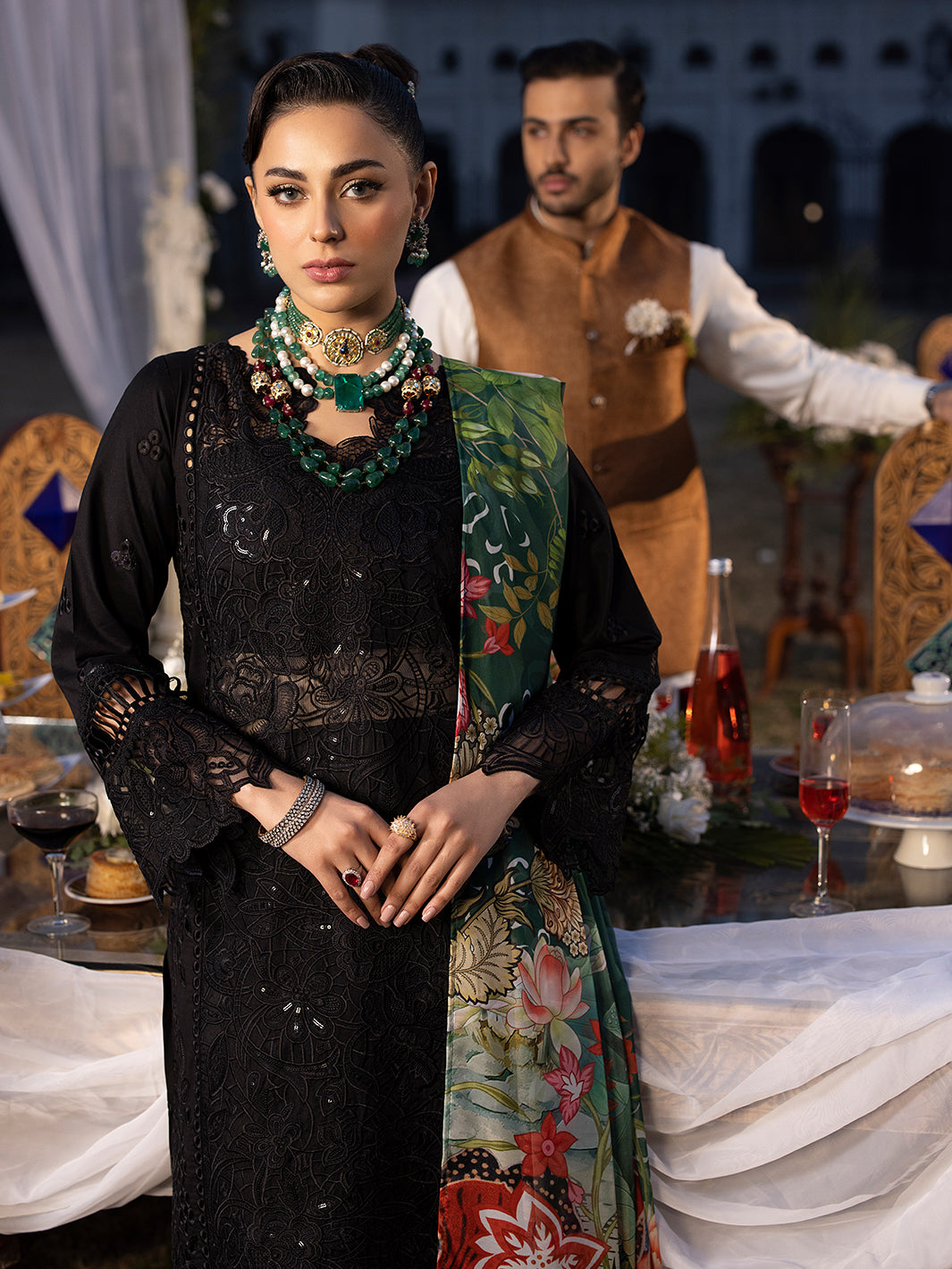 Mahnur | Mahrukh Luxury Lawn 24 | HEMAYAL - Riwayat-e-Khas