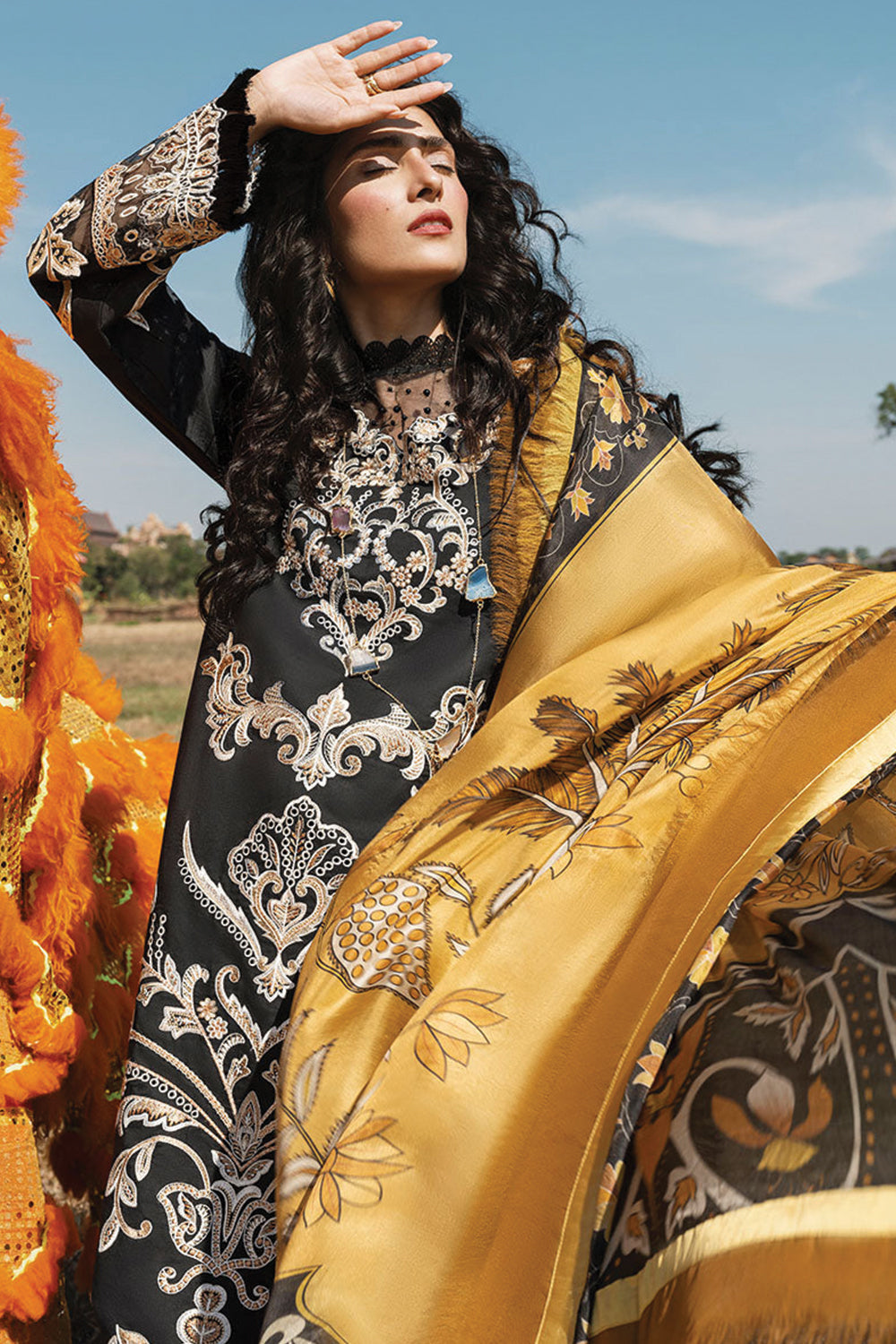 Mushq LAWANA Luxury Lawn 2023 - SAWIKA - TC-337 - Riwayat-e-khas