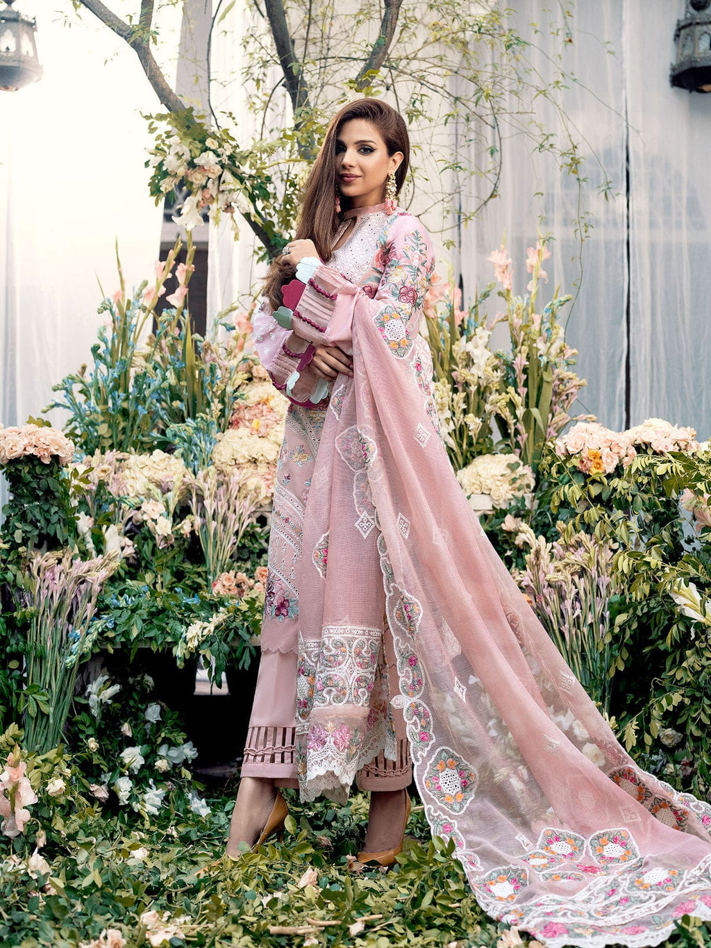 Maryam Hussain – LUXURY LAWN ’23 – L23-07 – BLOOM - Riwayat-e-khas