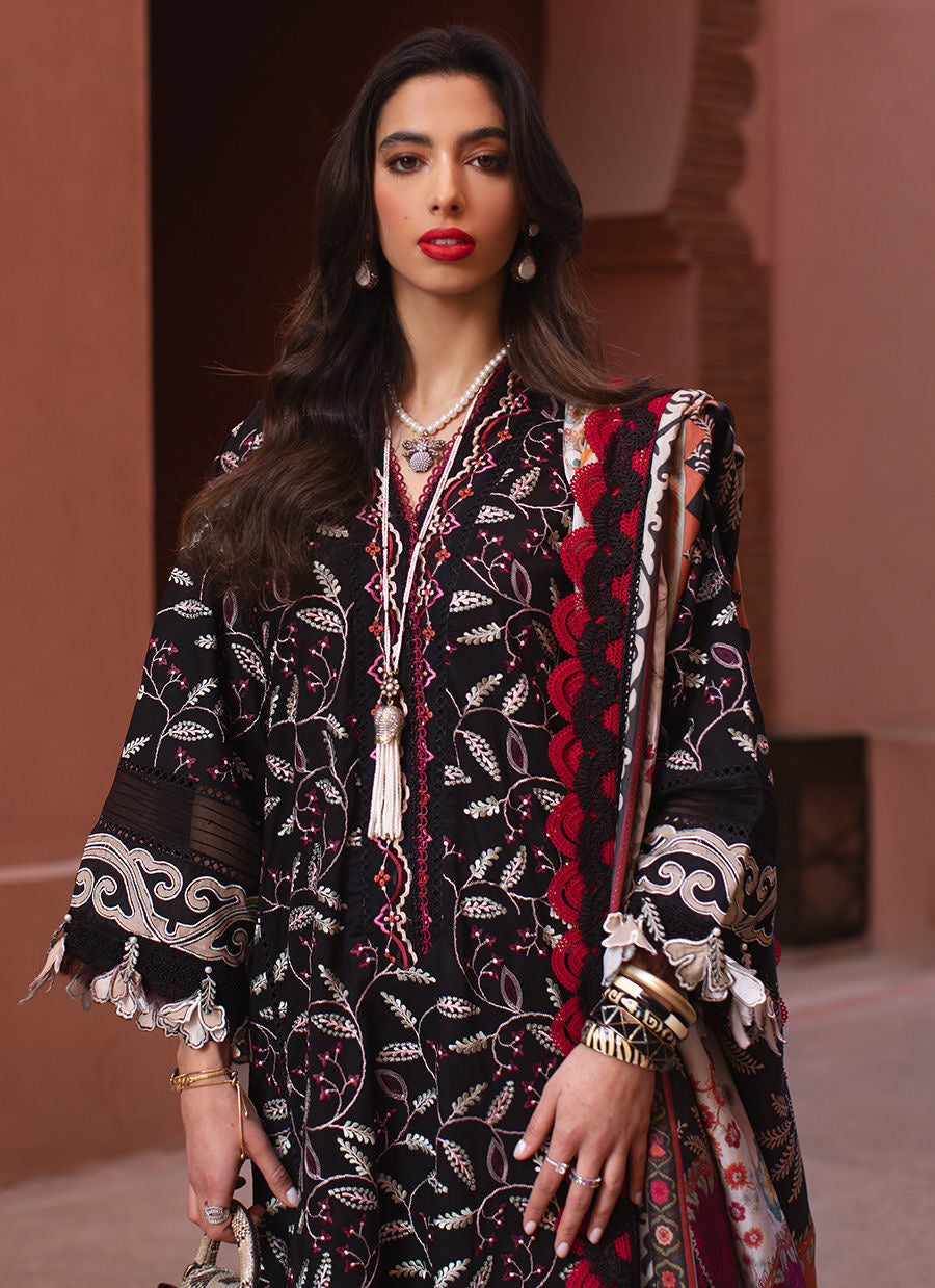 FARAH TALIB AZIZ-NOIR SOUQ -KESH LAWN'23 - Riwayat-e-khas