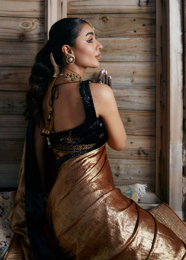 Laj | Hath Kahani Luxury Formals 24 | NAVI - Riwayat-e-Khas