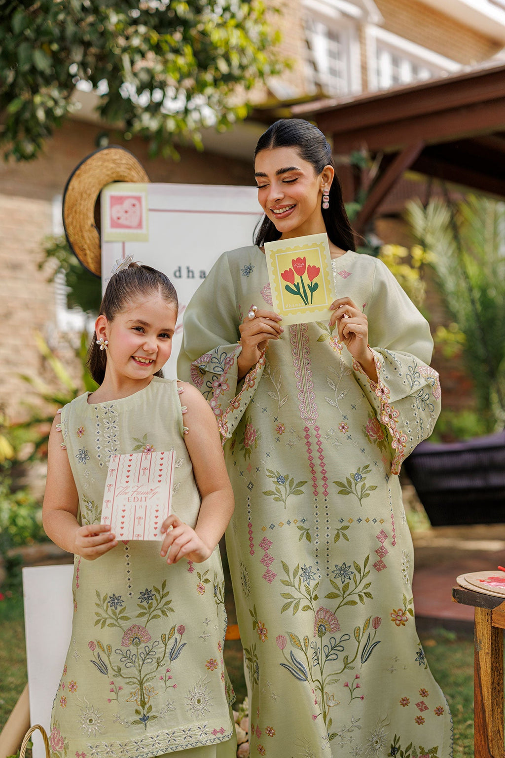 Dhanak | Signature Pret | MINT GREEN 2PCS EMBROIDERED KURTA WITH TROUSER