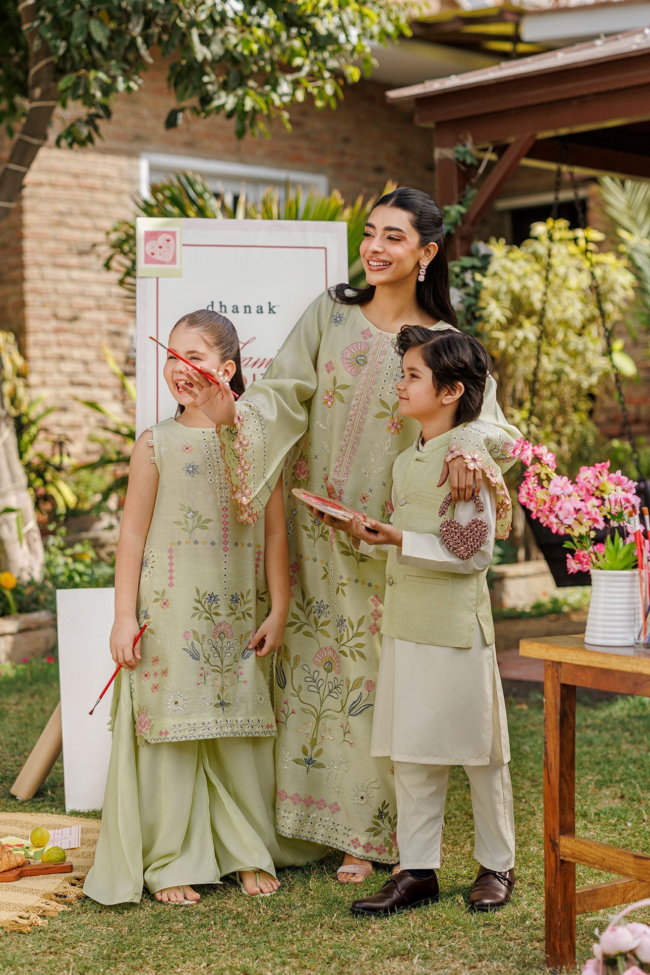 Dhanak | Signature Pret | MINT GREEN 2PCS EMBROIDERED KURTA WITH TROUSER