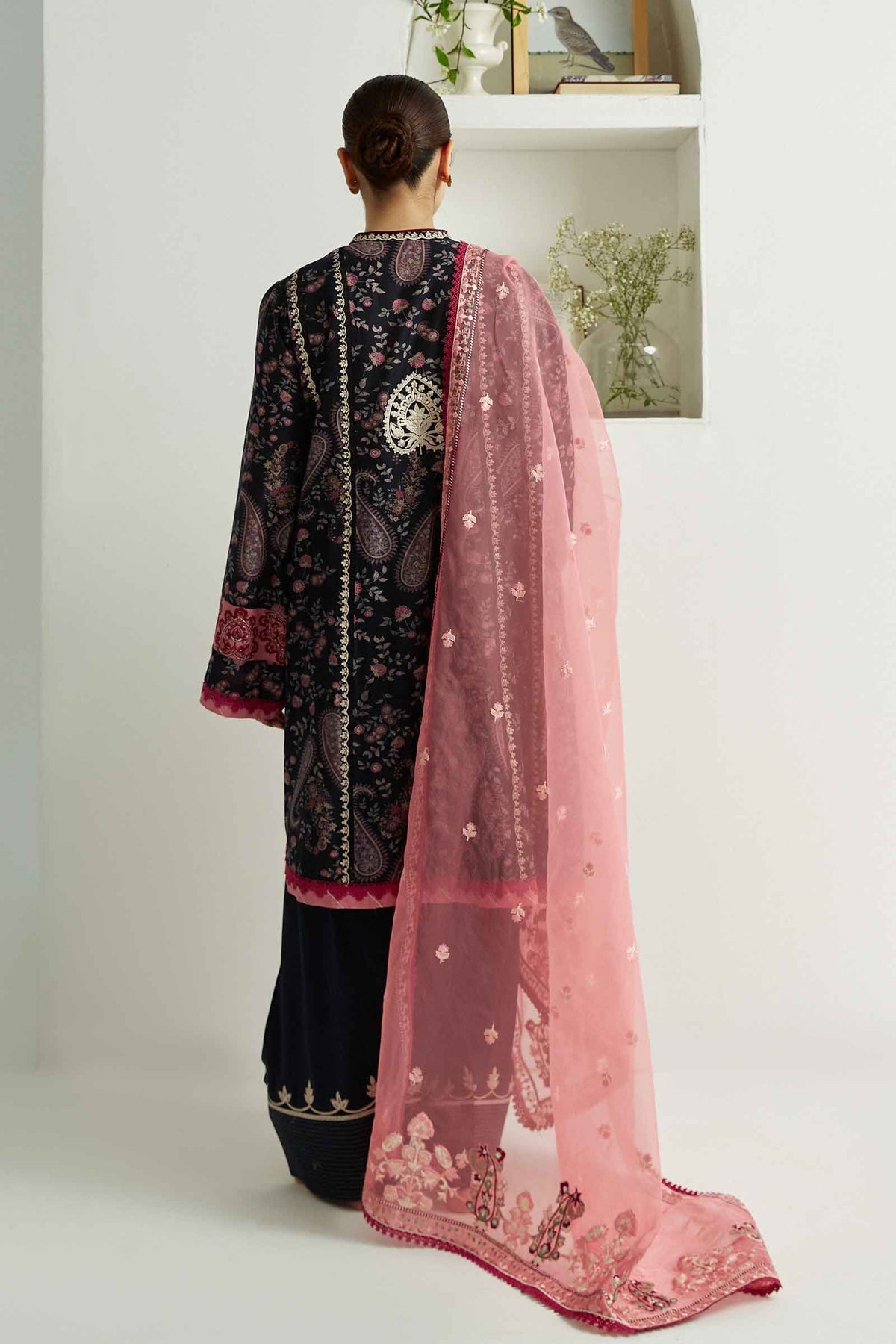 ZARA SHAHJAHAN-ZCE23-3B-COCO LAWN VOLUME ll 2023 - Riwayat-e-khas