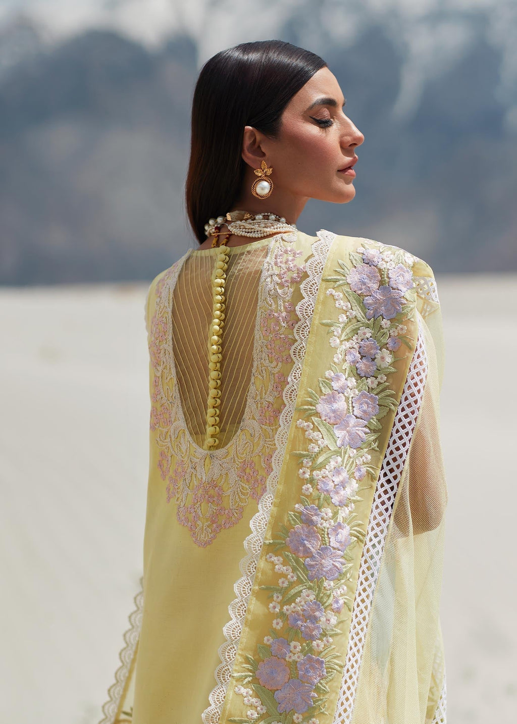 CRIMSON LUXE LAWN Marori Dreams - D8 A STITCHED