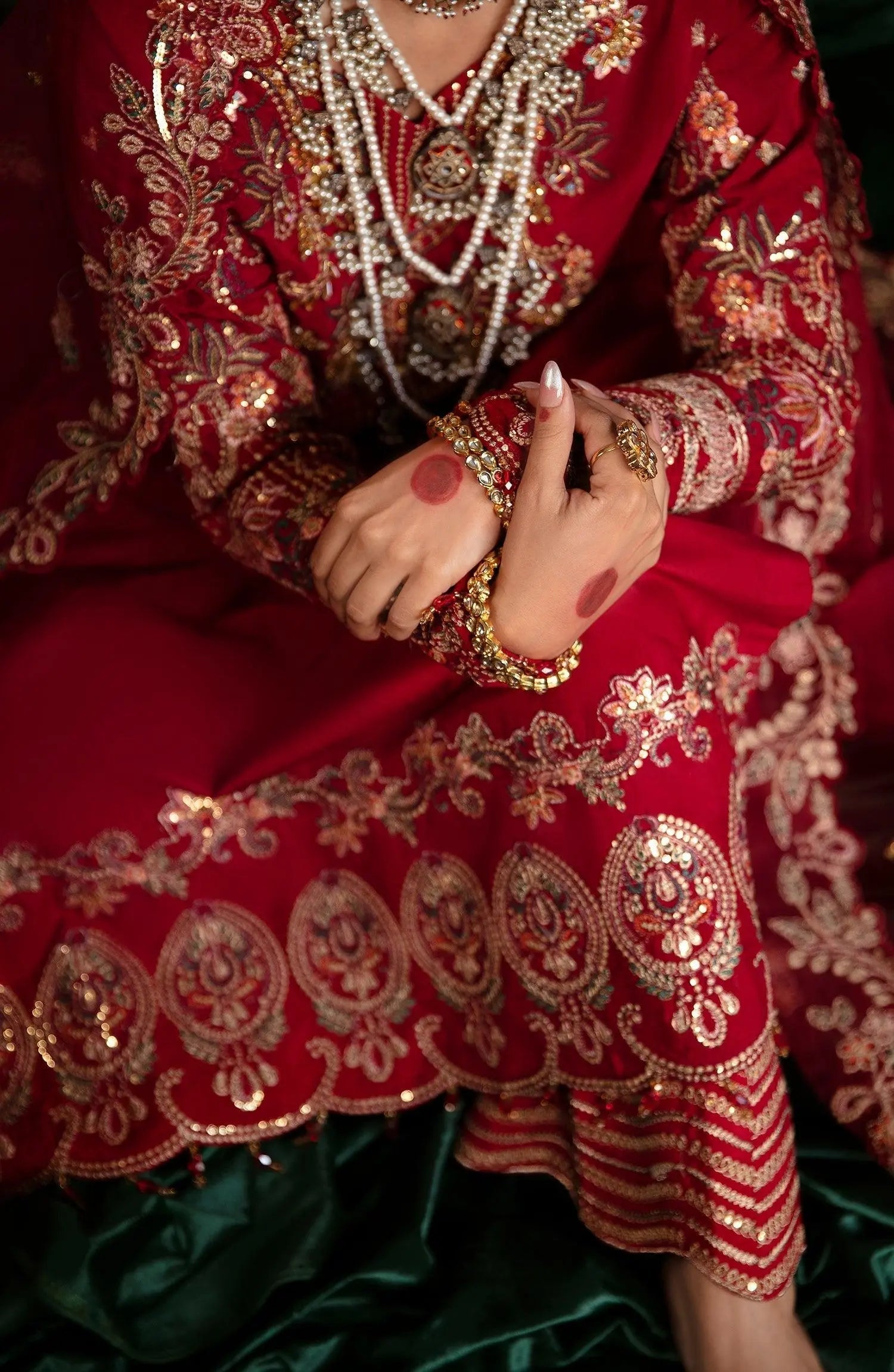 Emaan Adeel-NR 08 ULFAT - House Of Anaya