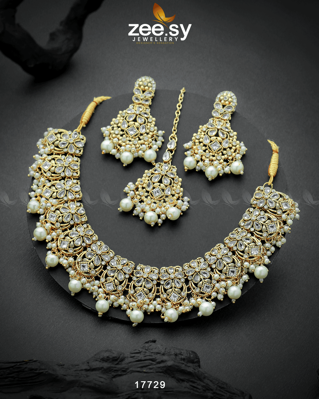 Amaryllis Necklace - Libasekhas