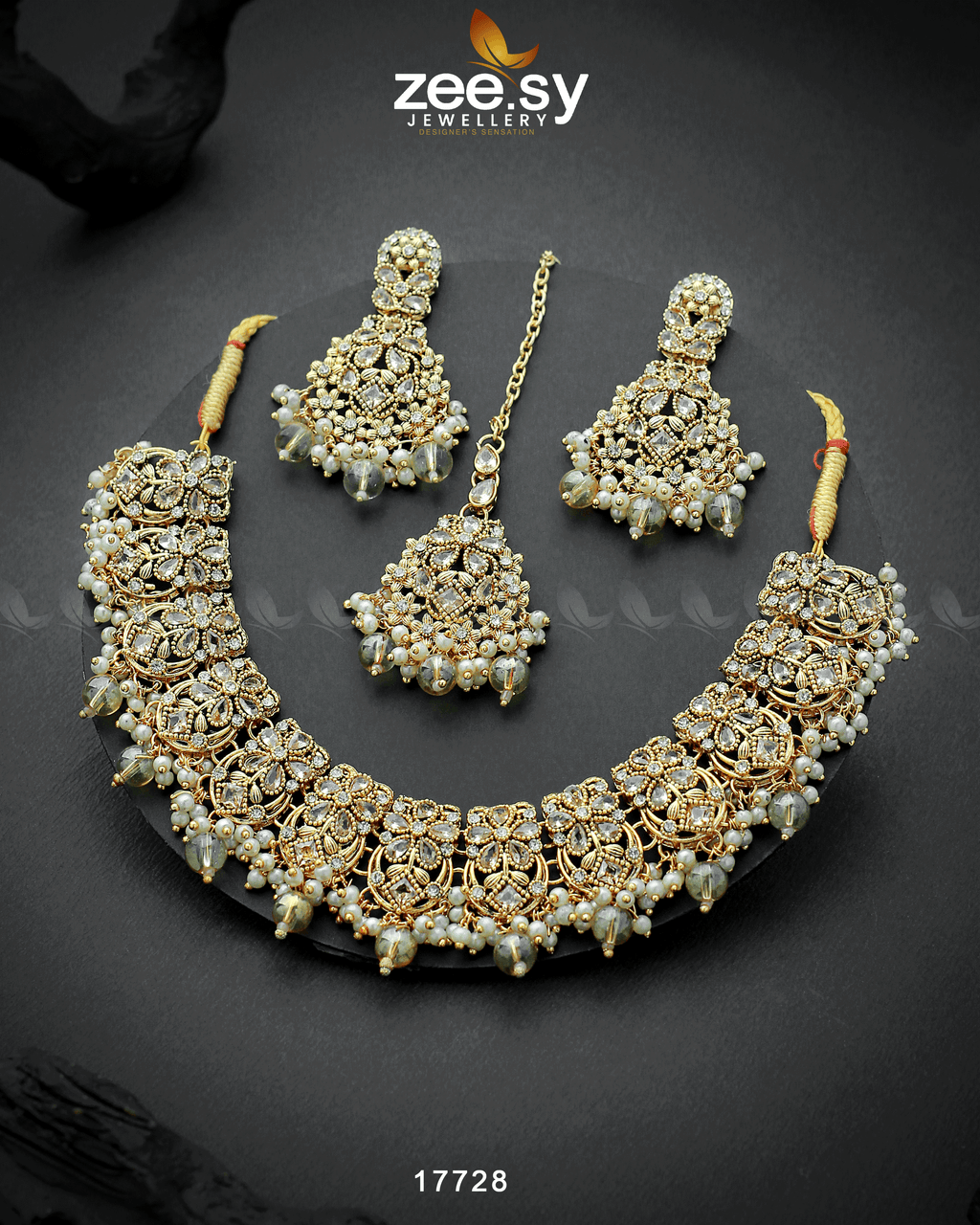 Amaryllis Necklace - Libasekhas