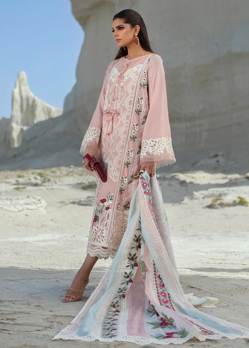 CRIMSON LUXURY LAWN 2022 – UNSTITCHED – CRIMSON -Sicilian Summer – 2B – Rose - Riwayat-e-khas