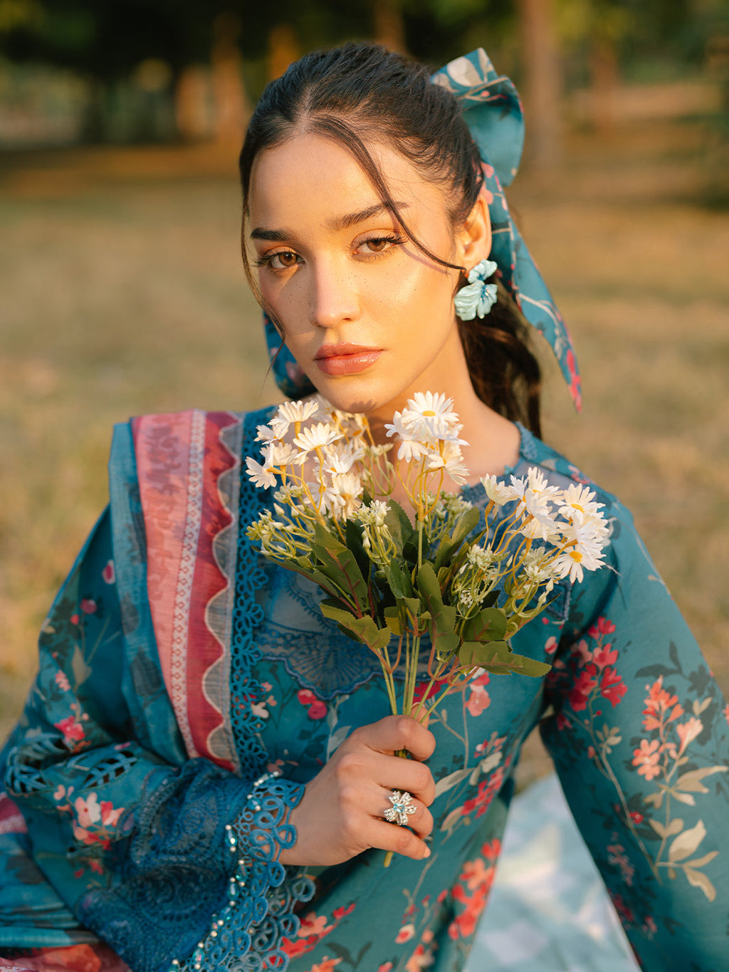 Parishay | Ivy Bloom Luxury Lawn | IVY-07