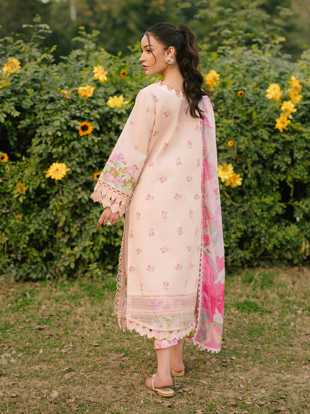 Parishay | Ivy Bloom Luxury Lawn | IVY-10