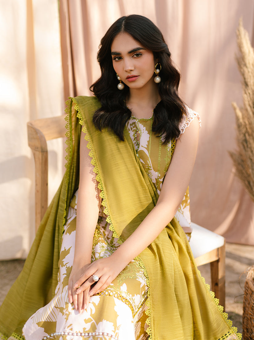 Parishay | Ivy Bloom Luxury Lawn | IVY-12