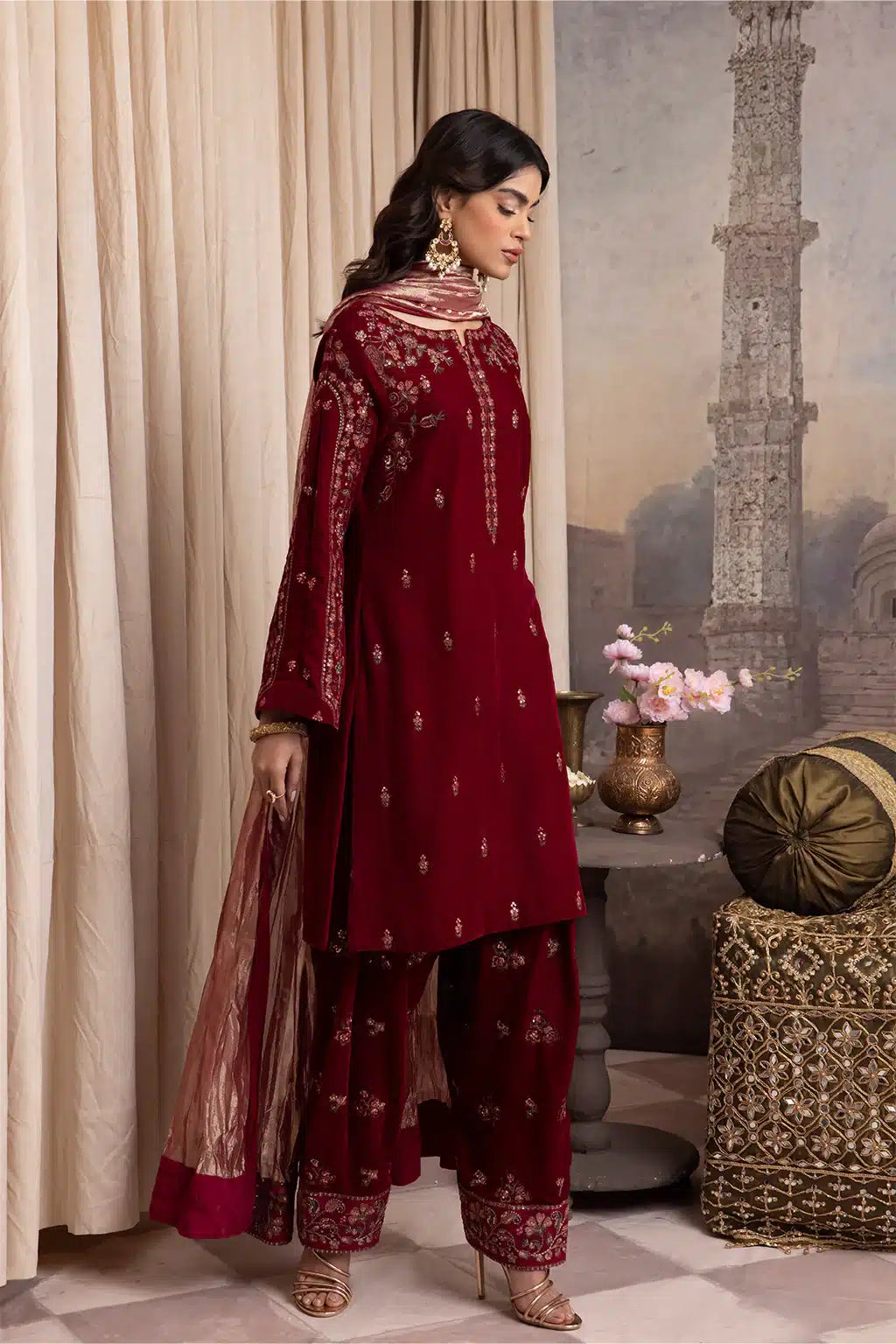 Iznik | Festive Velvet 23 | IV-27 HARF - House Of Anaya