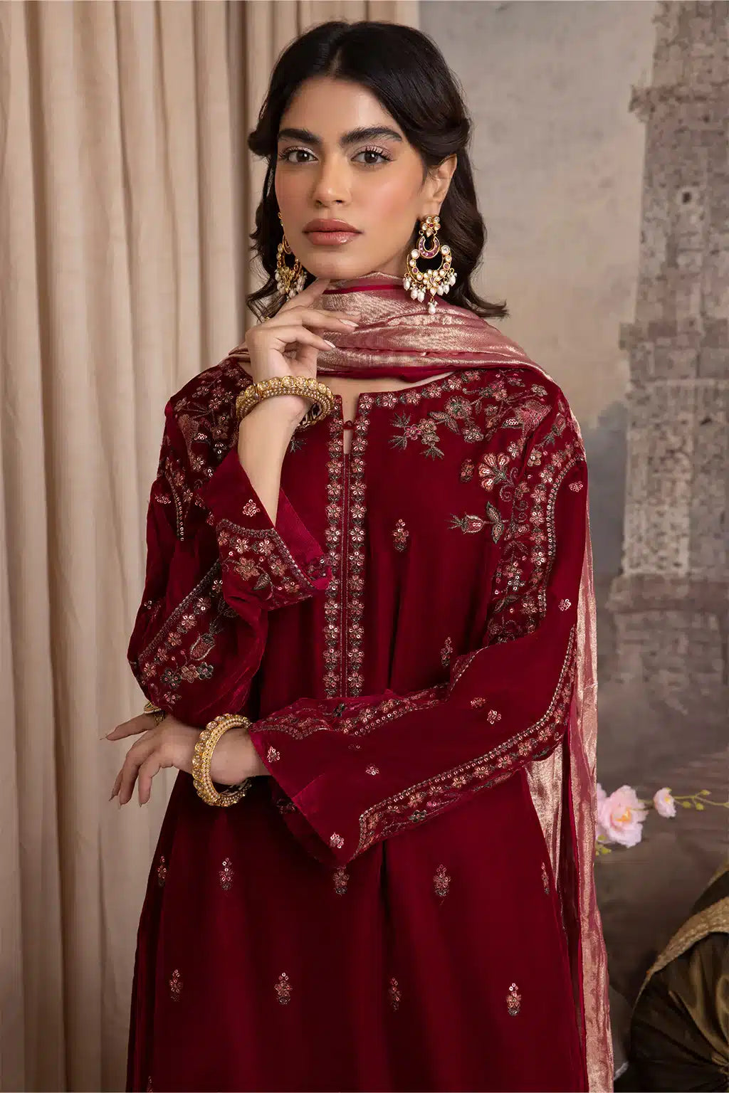 Iznik | Festive Velvet 23 | IV-27 HARF - House Of Anaya
