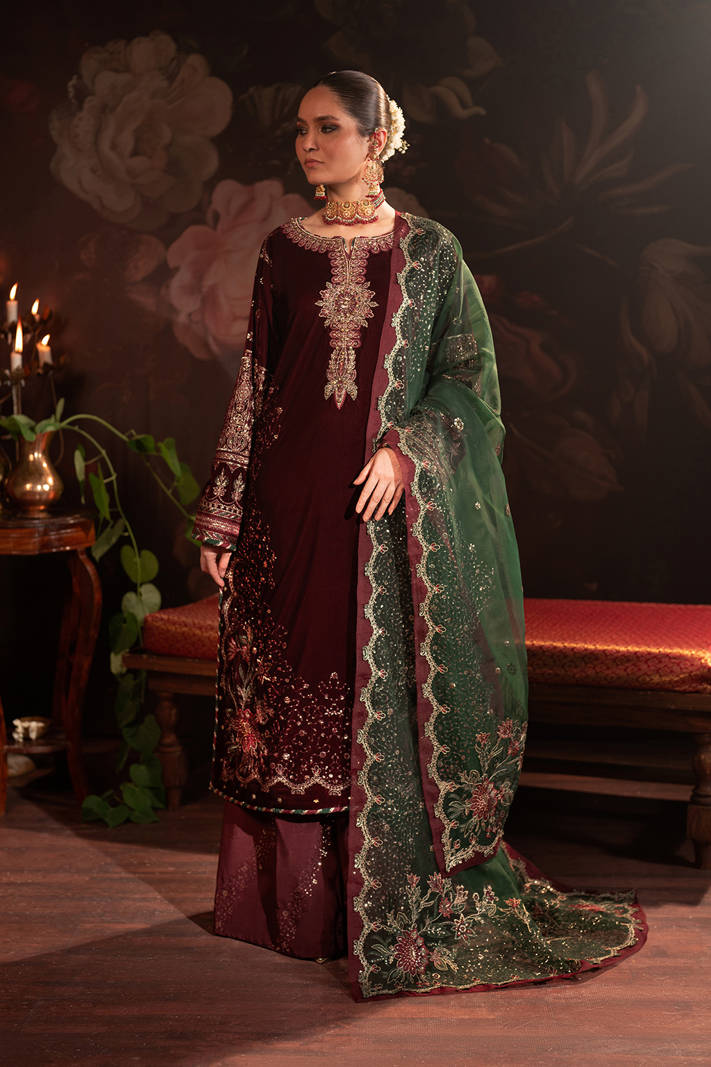 Iznik | Exclusive Velvet | IV-39 - House Of Anaya