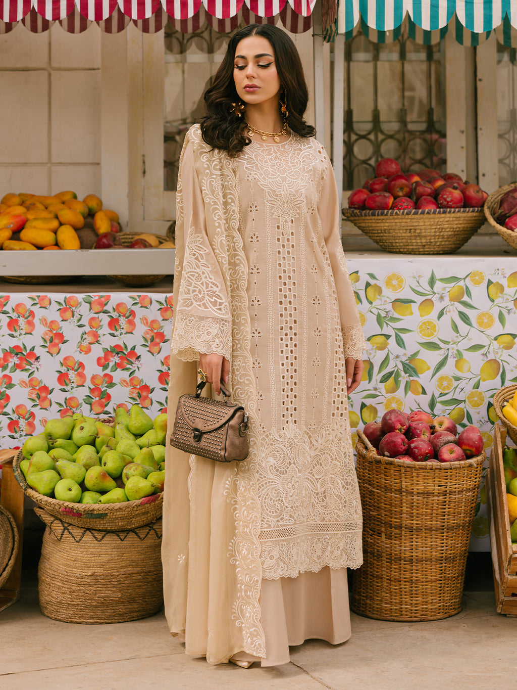 Mahnur | Mahrukh Eid Edit 24 | JADE ELEGANCE - Riwayat-e-Khas