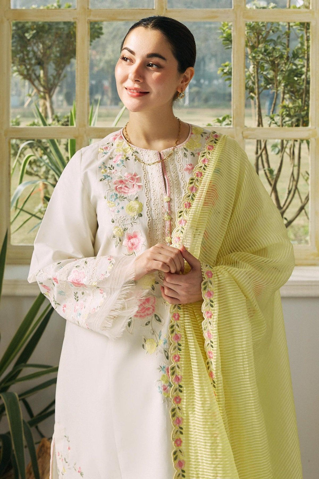 Zara Shahjahan - Janaan 7B - Riwayat-e-khas